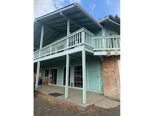 1604 Spring Brook Rd, Myrtle Creek, OR, 97457-9694 | Card Image