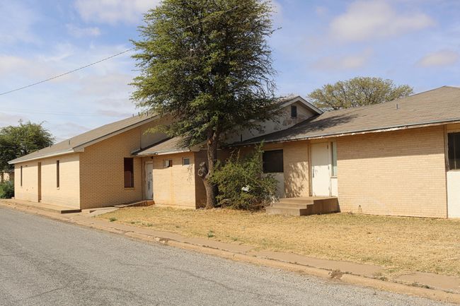 202 W 3 Rd St, Home with 0 bedrooms, 0 bathrooms and null parking in Hale Center TX | Image 25