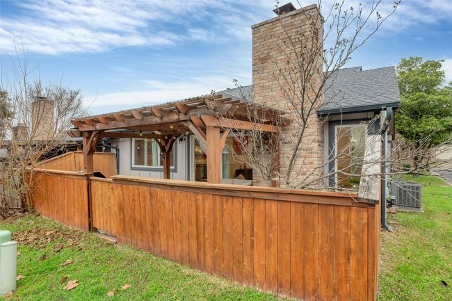 9458 Singing Quail Dr, Condo with 2 bedrooms, 2 bathrooms and 4 parking in Austin TX | Image 27