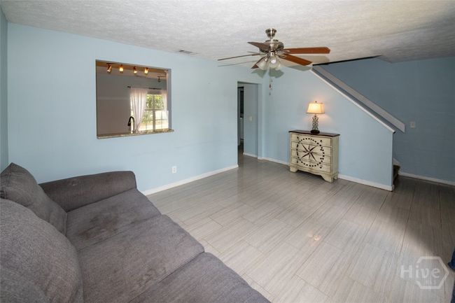 Living Room | Image 6