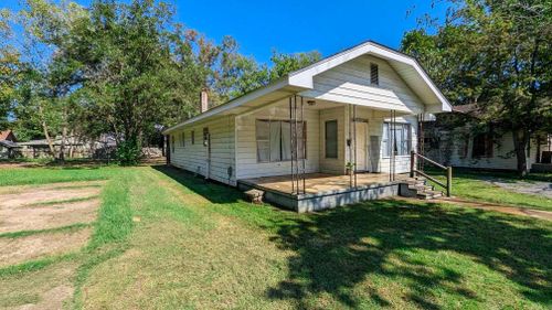 520 Main St, Newport, AR, 72112-3724 | Card Image