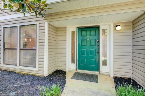 1306 Wynnes Ridge Cir Se, Marietta, GA, 30067-8453 | Card Image