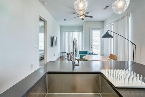 unit-607-1508 Blodgett St, Houston, TX, 77004-0002 | Card Image