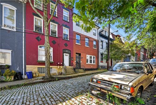 1113 Linden Place, Central North Side, PA, 15212 | Card Image