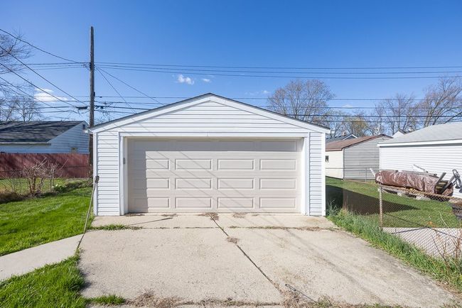 304 Tecumseh St, House other with 3 bedrooms, 1 bathrooms and null parking in Clawson MI | Image 33