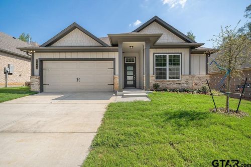 7063 Cottage Sq, Tyler, TX, 75703-1423 | Card Image