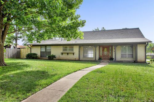 800 Glen Key St, Denison, TX, 75020-4037 | Card Image