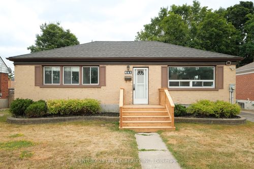641 Bellaire St, Peterborough, ON, K9J3Y5 | Card Image