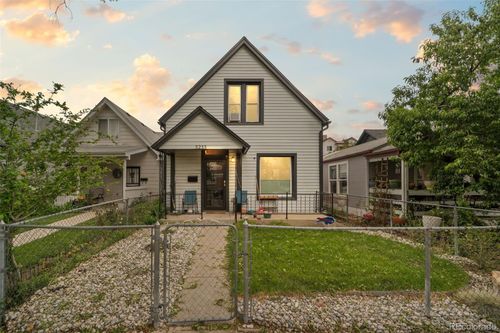 3233 Marion St, Denver, CO, 80205-3951 | Card Image