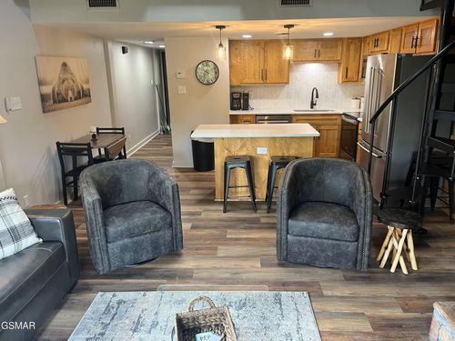 apt-834-1081 Cove Road, Sevierville, TN, 37876 | Card Image