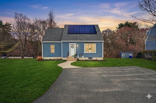 16 Andrews Farm Rd, Boxford, MA, 01921-2651 | Card Image