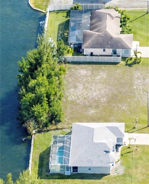 623 Sw 22nd Ter, Cape Coral, FL, 33991-7738 | Card Image