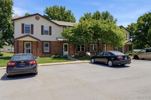1361 Summergate Parkway, St Charles, MO, 63303 | Card Image