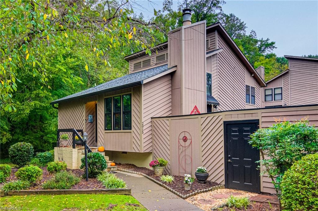 Stonewood Dr, Winston Salem, NC 27103