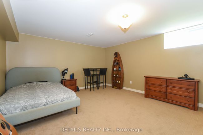 4848 Thunder Rd, House other with 4 bedrooms, 3 bathrooms and 4 parking in Carlsbad Springs ON | Image 32