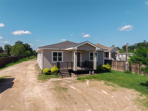 508 County Road 5035, Cleveland, TX, 77327 | Card Image