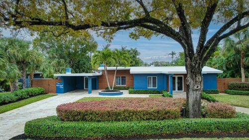 201 Ne 28th Ct, Wilton Manors, FL, 33334-1040 | Card Image