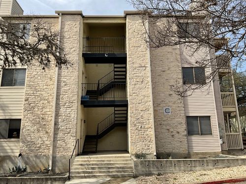 c-1013 Chestnut St, San Marcos, TX, 78666-3426 | Card Image