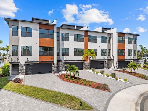 777 Gran Kaymen Way, APOLLO BEACH, FL, 33572-2453 | Card Image