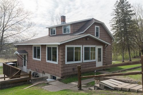 2232 State Road 35, Alma, WI, 54610-8056 | Card Image