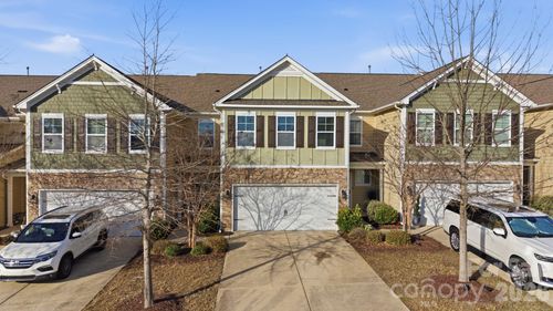 1425 Bramblewood Dr, Fort Mill, SC, 29708-9291 | Card Image
