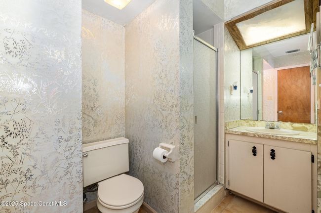 380 N 2 Nd St, House other with 3 bedrooms, 2 bathrooms and null parking in Cocoa Beach FL | Image 13