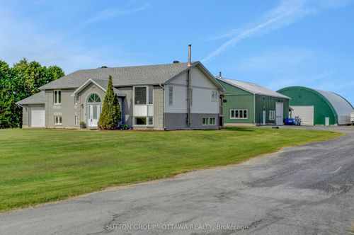 1887 Champlain St, Clarence Creek, ON, K0A1N0 | Card Image