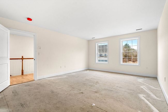UNIT-3 - 66 Parish Rd, House other with 4 bedrooms, 3 bathrooms and 2 parking in Georgetown MA | Image 25