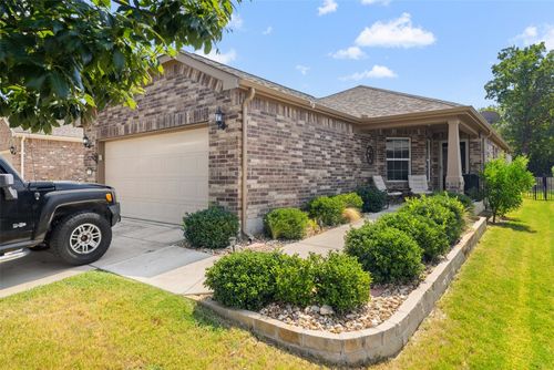 233 Hobby St, Georgetown, TX, 78633-2302 | Card Image