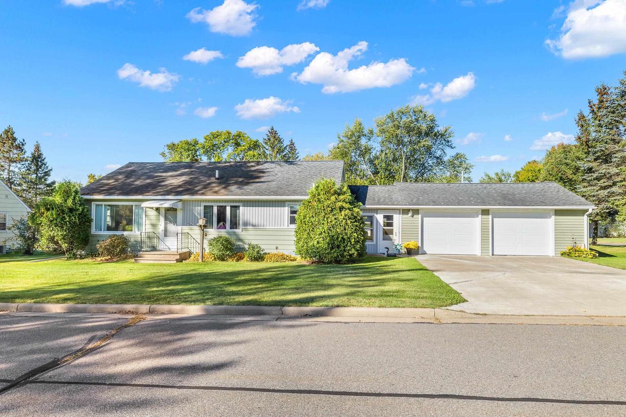 2nd Ave, Edgar, WI 54426