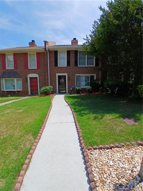 6118 Queen Anne Ct, Norcross, GA, 30093-3745 | Card Image