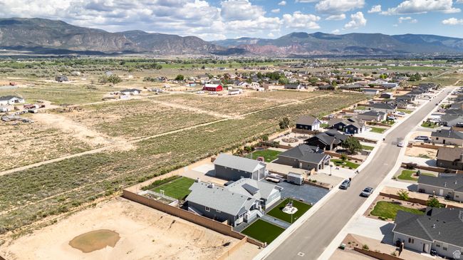 Aerial view of residential area with mountains | Image 121