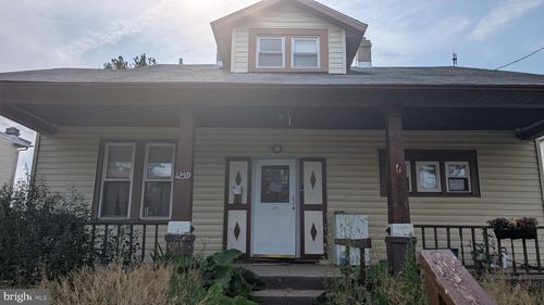 1259 Haverford Rd, CRUM LYNNE, PA, 19022-1106 | Card Image