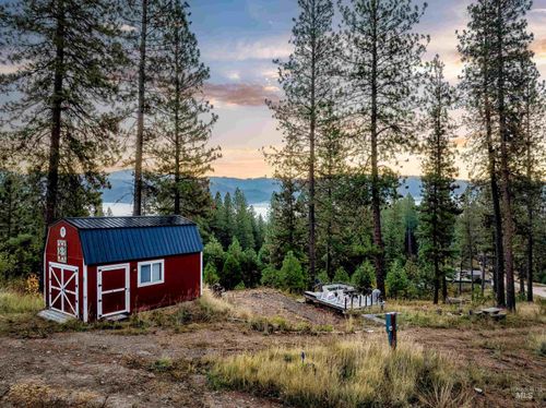 15 Killdeer Ct, Garden Valley, ID, 83622-8024 | Card Image