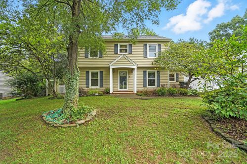 1909 Lawton Bluff Rd, Charlotte, NC, 28226-2931 | Card Image