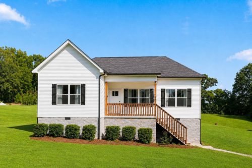 865 Hafner Rd, Charlotte, TN, 37036-6253 | Card Image