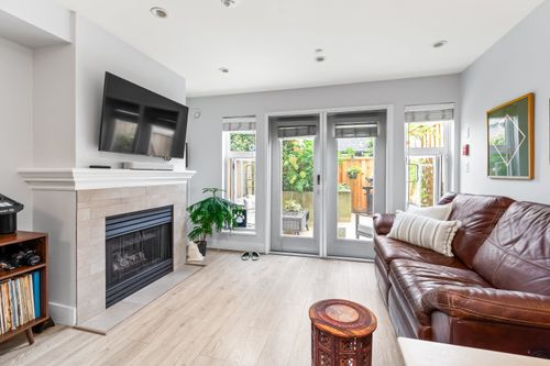 208-2545 W Broadway, Vancouver, BC, V6K2E9 | Card Image