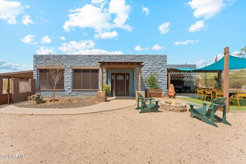 2550 E Desert Hills Dr, Cave Creek, AZ, 85331-7403 | Card Image