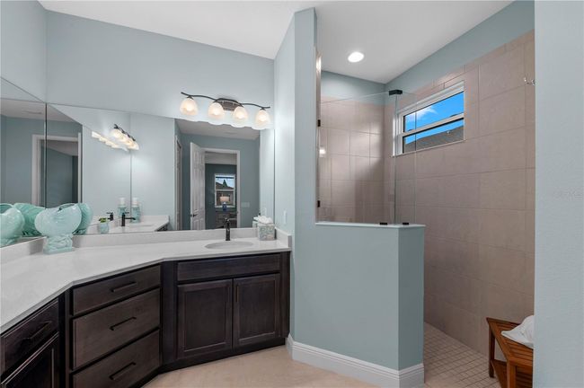 12726 Rainwashed Loop, House other with 3 bedrooms, 2 bathrooms and null parking in Parrish FL | Image 32