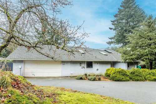 3271 Dolphin Dr, Nanoose Bay, BC, V9P9J1 | Card Image