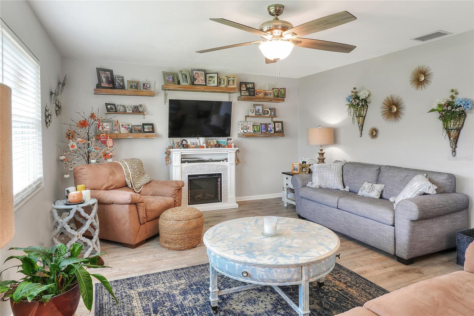 Residential in LAKELAND 4