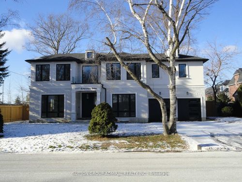 1377 Rometown Dr, Mississauga, ON, L5E2T5 | Card Image