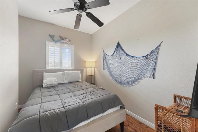 13027 Buccaneer Pkwy, House other with 3 bedrooms, 3 bathrooms and null parking in Freeport TX | Image 14