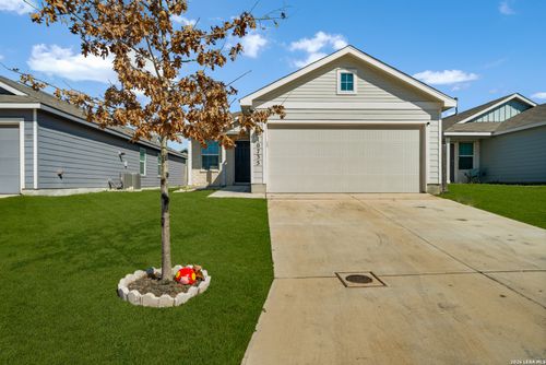 10735 Giacconi Dr, Converse, TX, 78109-3875 | Card Image