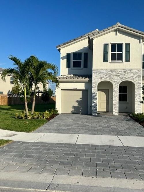 2608-2608 Se 11th St, HOMESTEAD, FL, 33035-2535 | Card Image