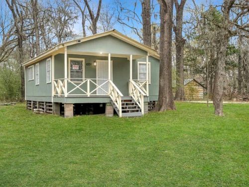 1231 Martinez St, Coldspring, TX, 77331-6625 | Card Image