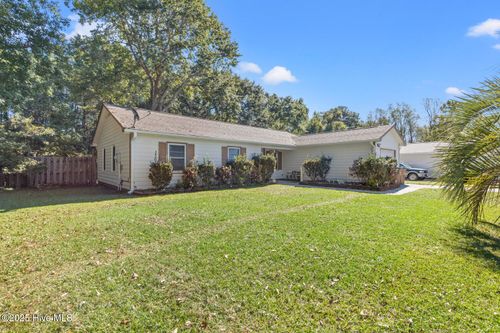 222 Natalie Ln, Hubert, NC, 28539-3549 | Card Image