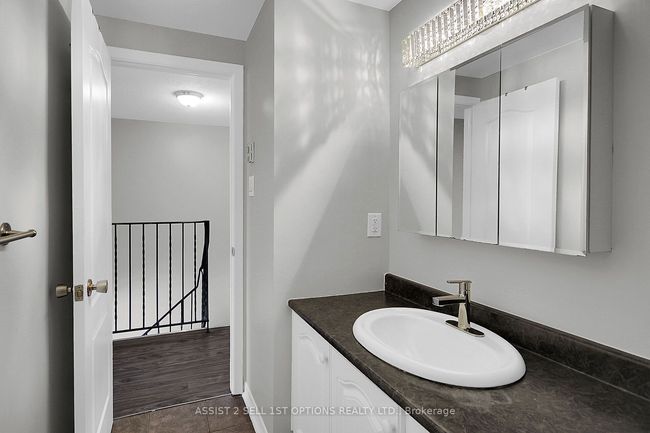 98 - 13C Woodvale Gn Crescent, Condo with 3 bedrooms, 2 bathrooms and null parking in South of Baseline to Knoxdale ON | Image 15