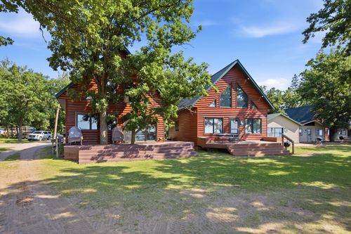 46362 County Highway 8, Perham, MN, 56573-8306 | Card Image