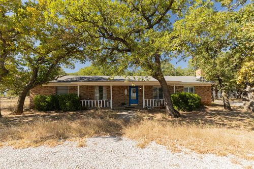 180 County Road 3561, Paradise, TX, 76073-4112 | Card Image